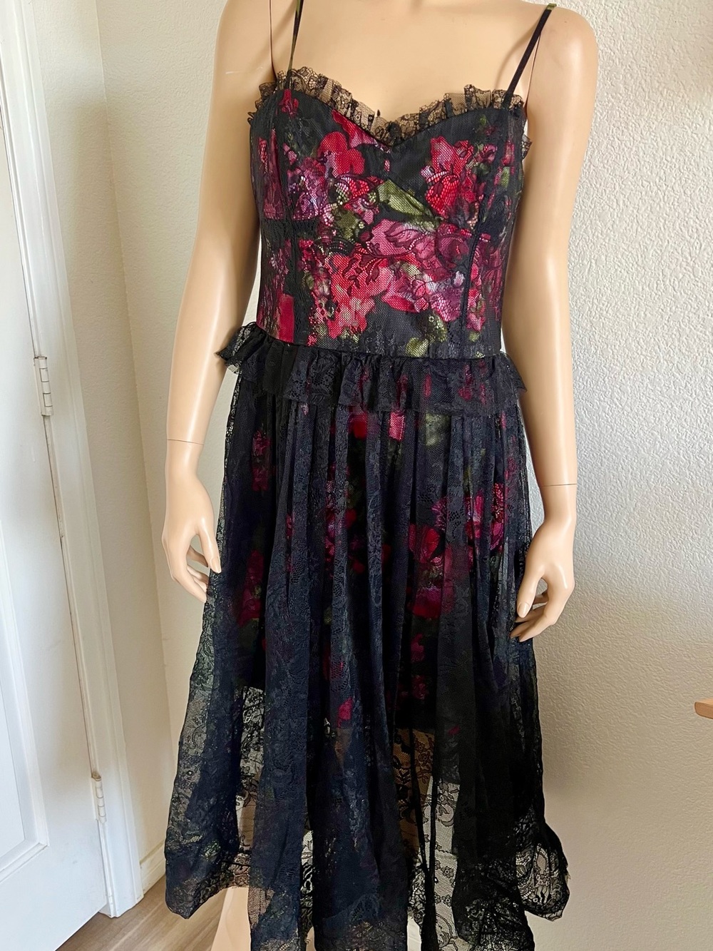 Pearl by Georgina Chapman Black Lace Midi Dress with Pink & Red Floral Print